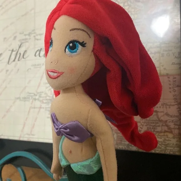 Ariel The Little Mermaid Plush Doll from The Disney Store - Picture 6 of 6